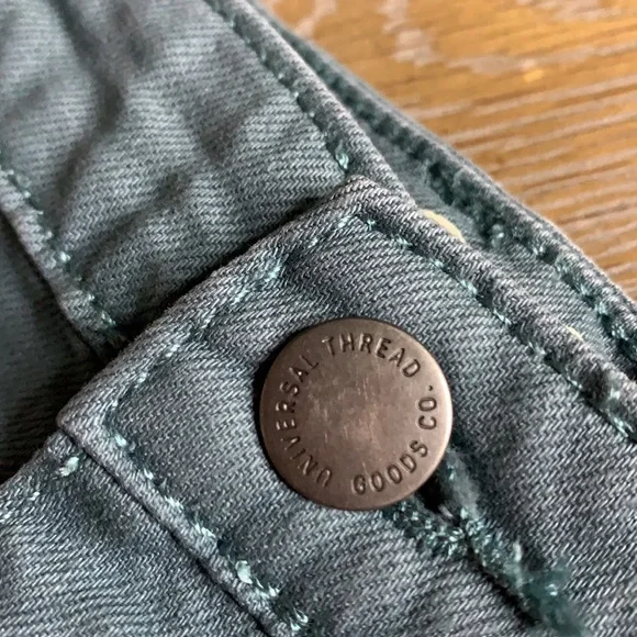 UNIVERSAL THREAD Dusk Green High Rise Shortie Raw Hem Short 10/30 - Picture 4 of 9